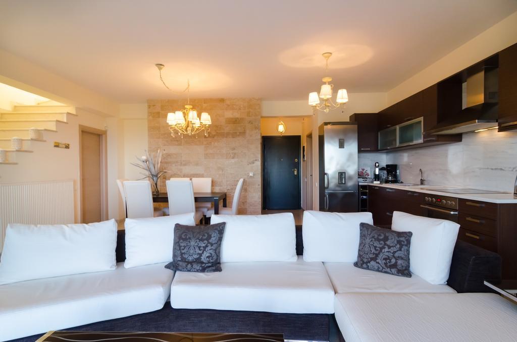 White Rose Villa กริโอปียี ภายนอก รูปภาพ